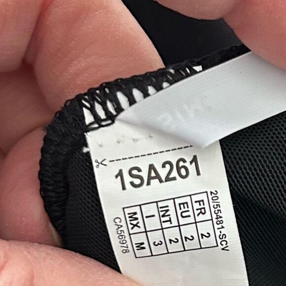 Simone Perele Harmony Medium Impact Wireless Sports Bra - Black - Picture 8 of 9